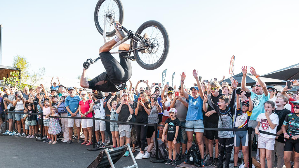 Spectacle VTT BMX freestyle